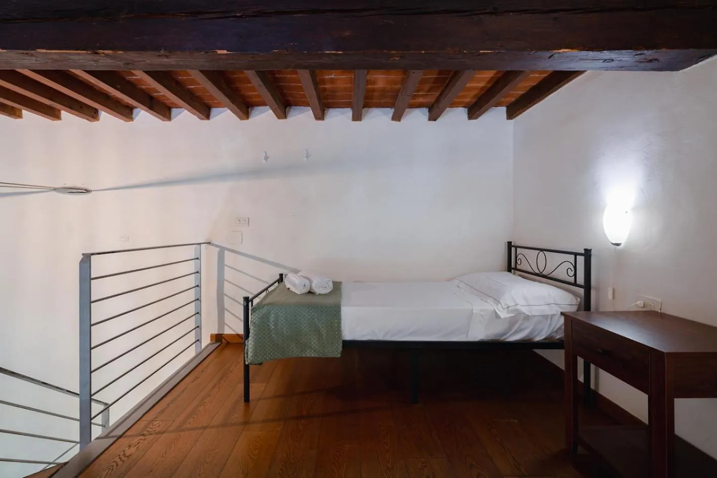 Piazza Dei Ciompi With Private Garden Apartment Florence